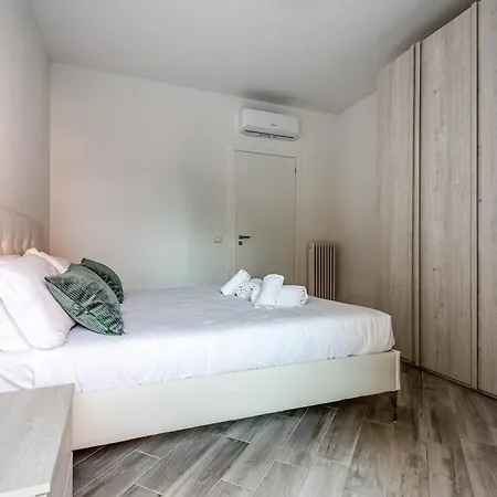 Hostly - San Biagio Pisa